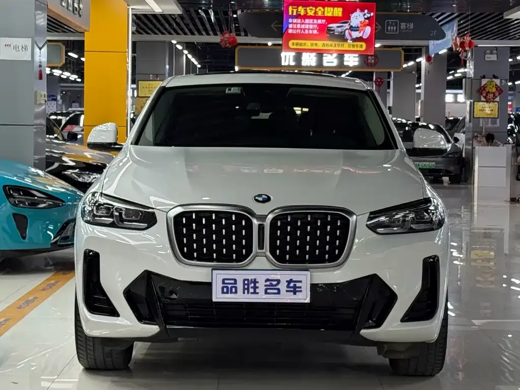 BMW X4 — фото 2