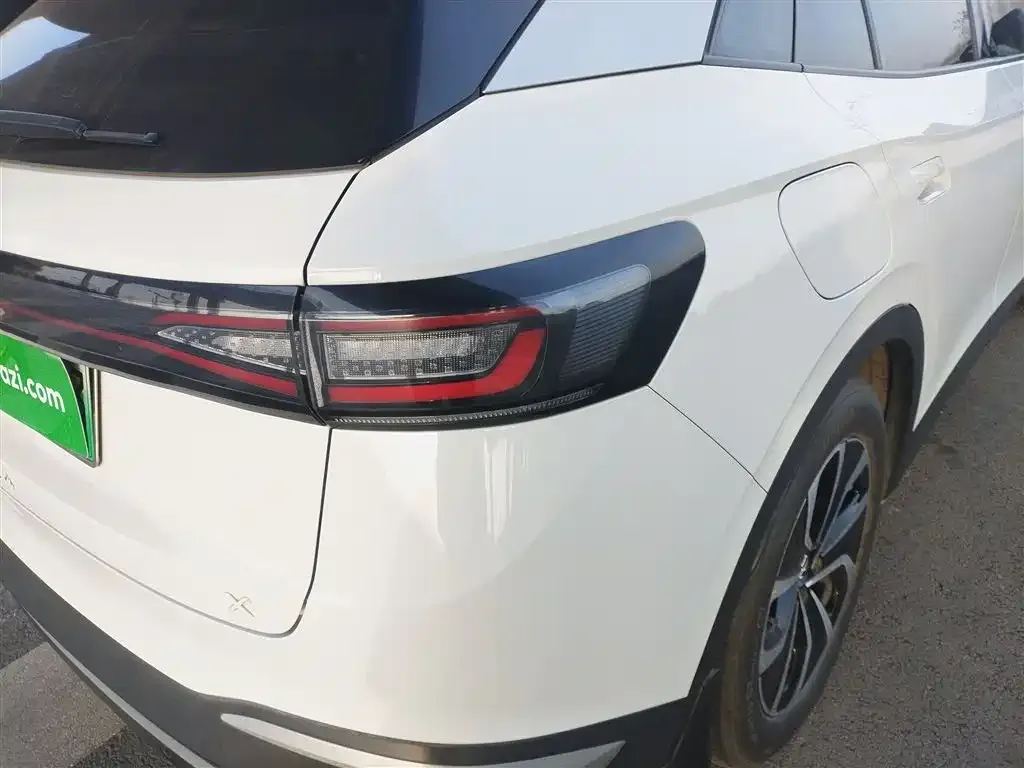 Volkswagen ID.4 X 2024 из CN, фото 8