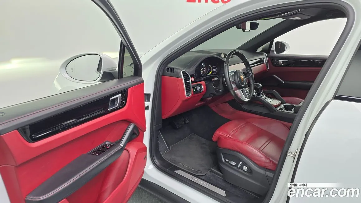 Porsche Cayenne 2021 из KR, фото 10