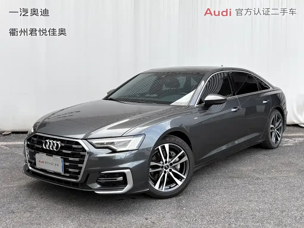 Audi A6L — фото 1
