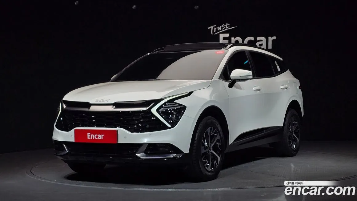 Kia Sportage — фото 1