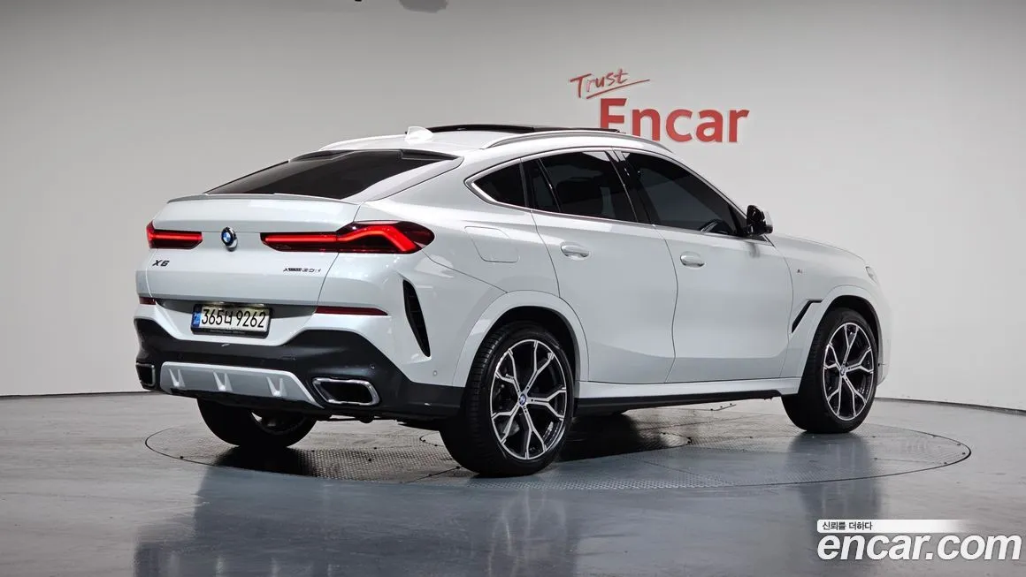 BMW X6 — фото 2