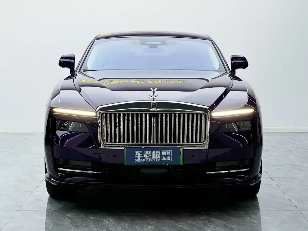 Rolls-Royce Phantom 2025 из CN, фото 2