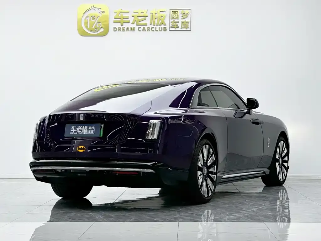 Rolls-Royce Phantom 2025 из CN, фото 4