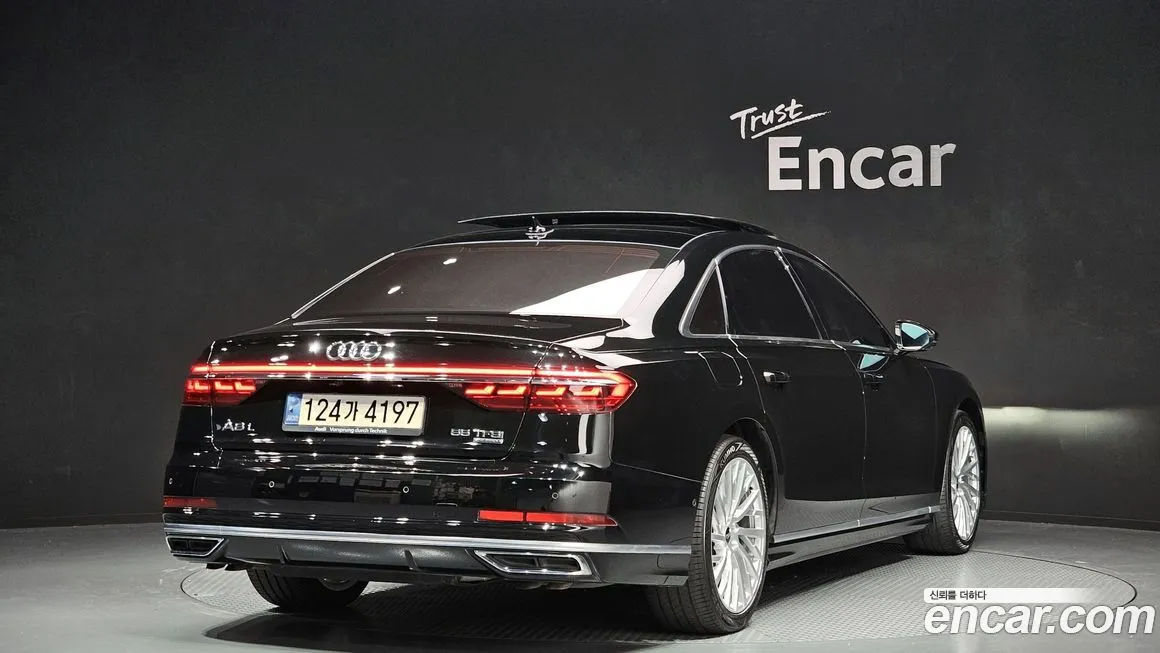 Audi A8 2021 из KR, фото 2