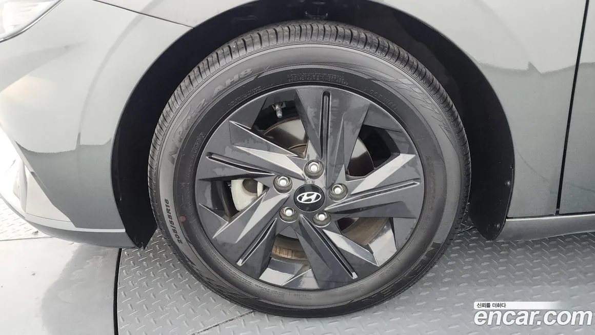 Hyundai AVANTE 2021 из KR, фото 5