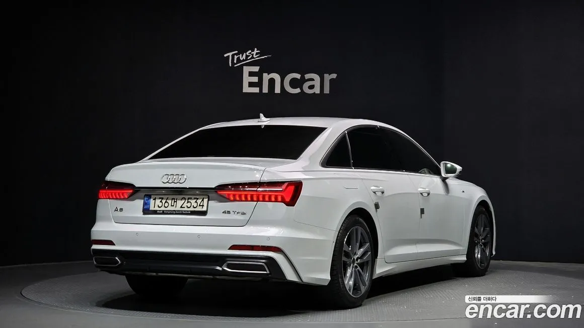 Audi A6 — фото 2