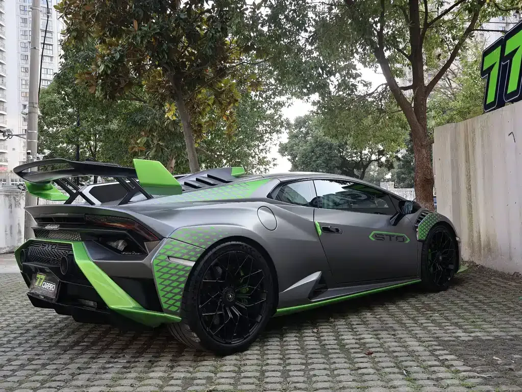 Lamborghini Huracan — фото 9