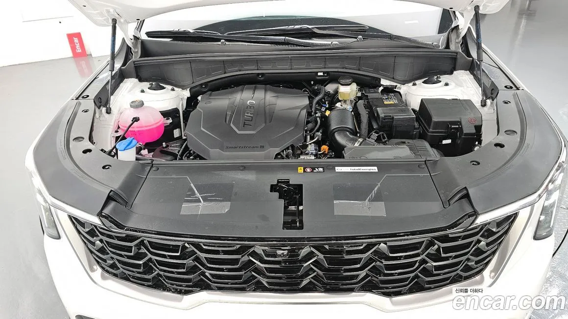 Kia Sorento — фото 6