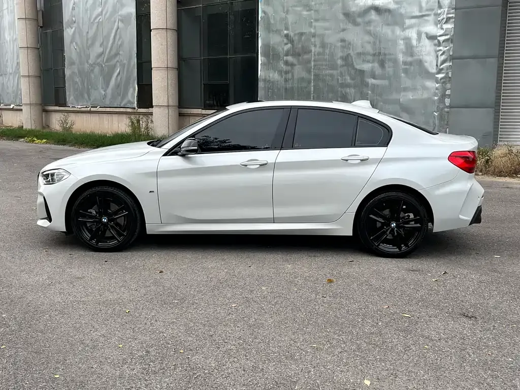 BMW 1 Series — фото 3