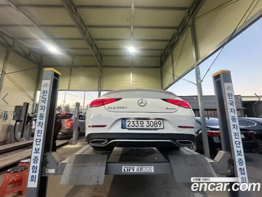 Mercedes-Benz CLS-Class — фото 2