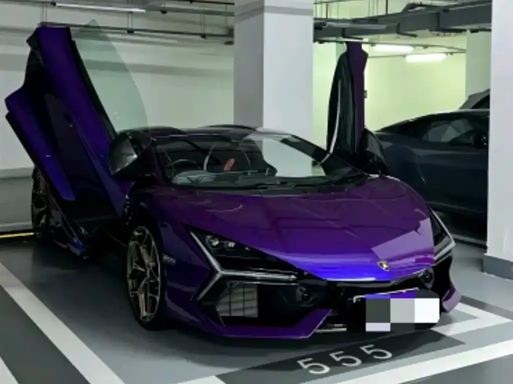 Lamborghini Revuelto 2025 из CN, фото 3