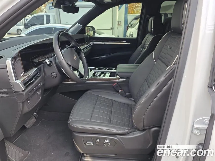 Cadillac Escalade 2025 из KR, фото 10