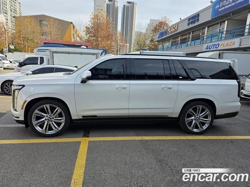 Cadillac Escalade 2025 из KR, фото 3