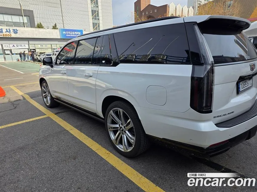 Cadillac Escalade 2025 из KR, фото 4