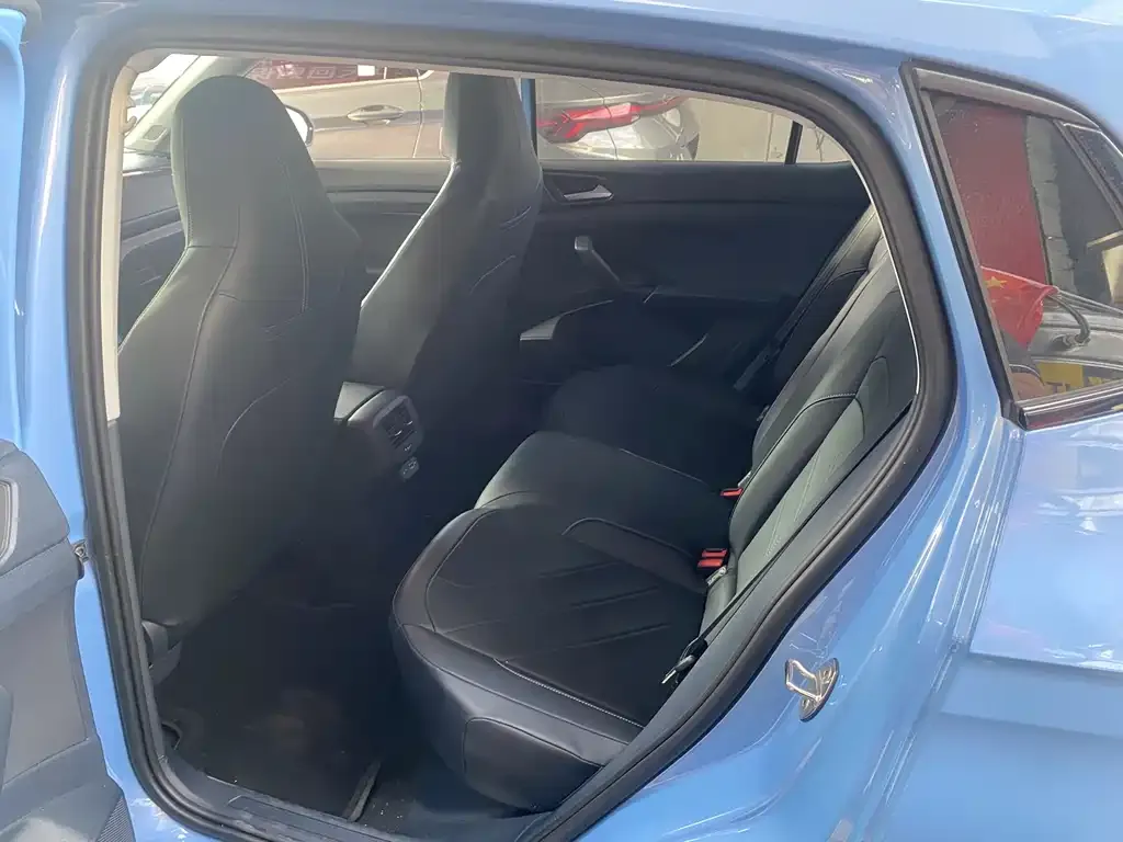 Volkswagen Tharu 2024 из CN, фото 8