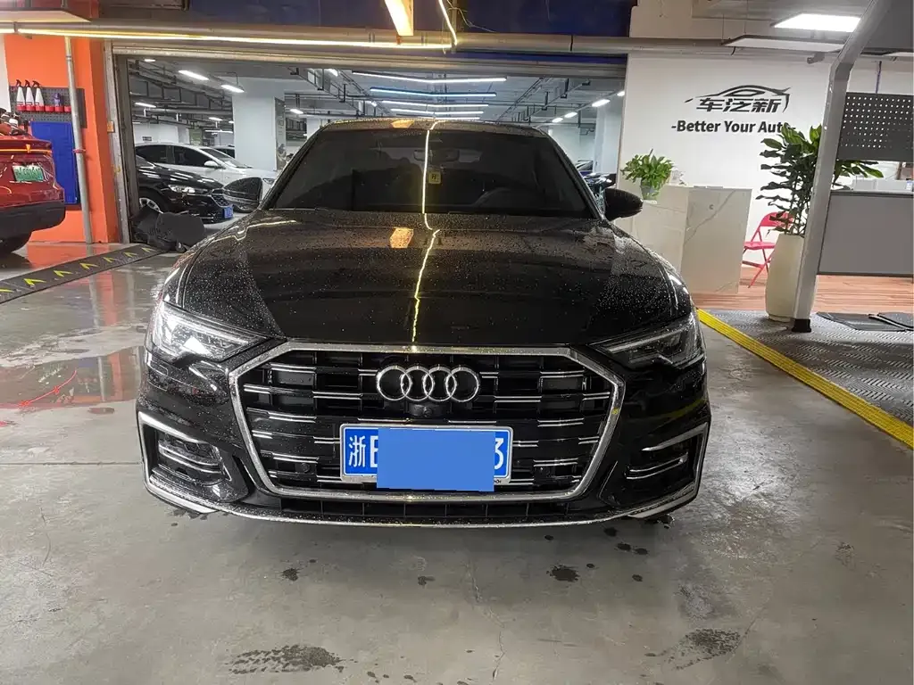 Audi A6L 2023 из CN, фото 2