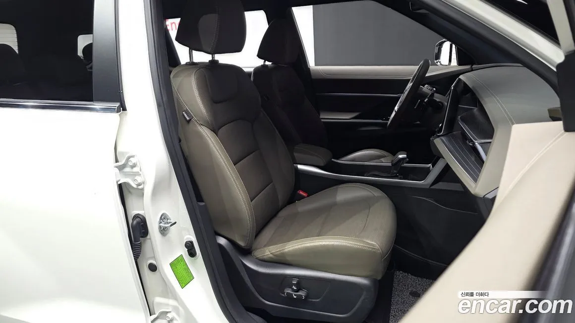 KG Mobility (Ssangyong) Torres — фото 10