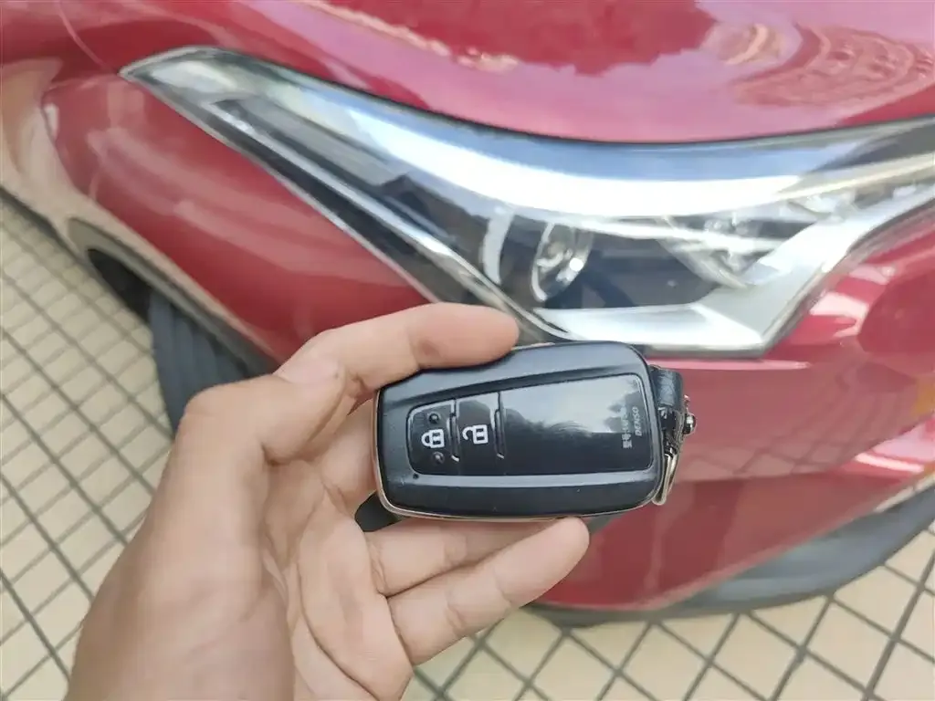 Toyota C-HR 2021 из CN, фото 10
