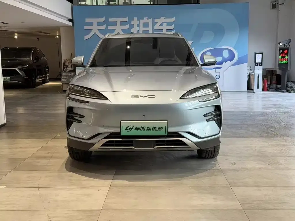 BYD PLUS New Energy — фото 2