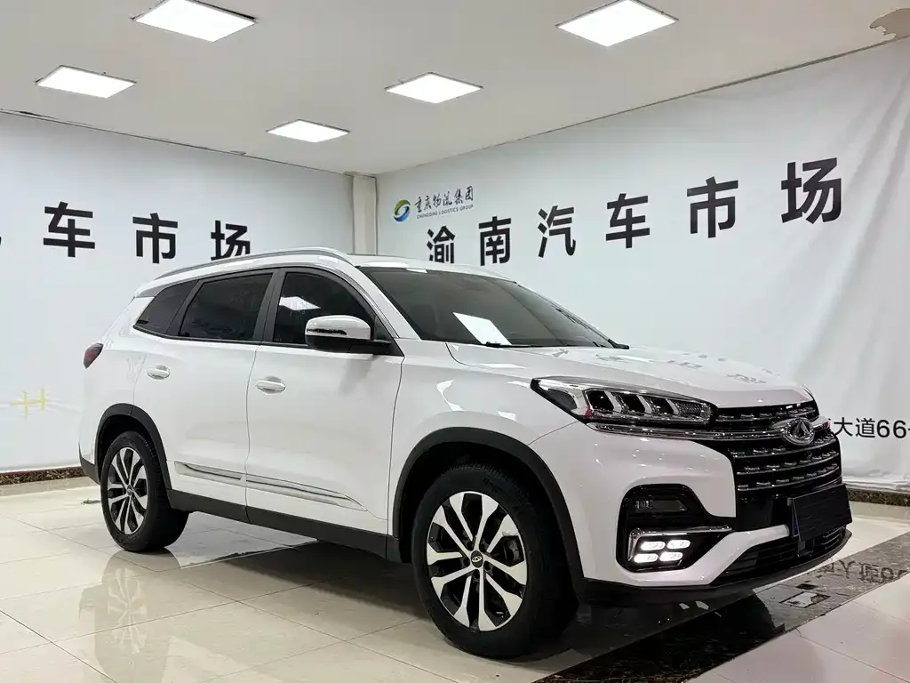 Chery Tiggo 8 — фото 3