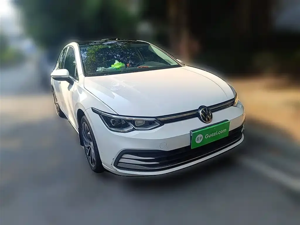 Volkswagen Golf 2022 из CN, фото 4