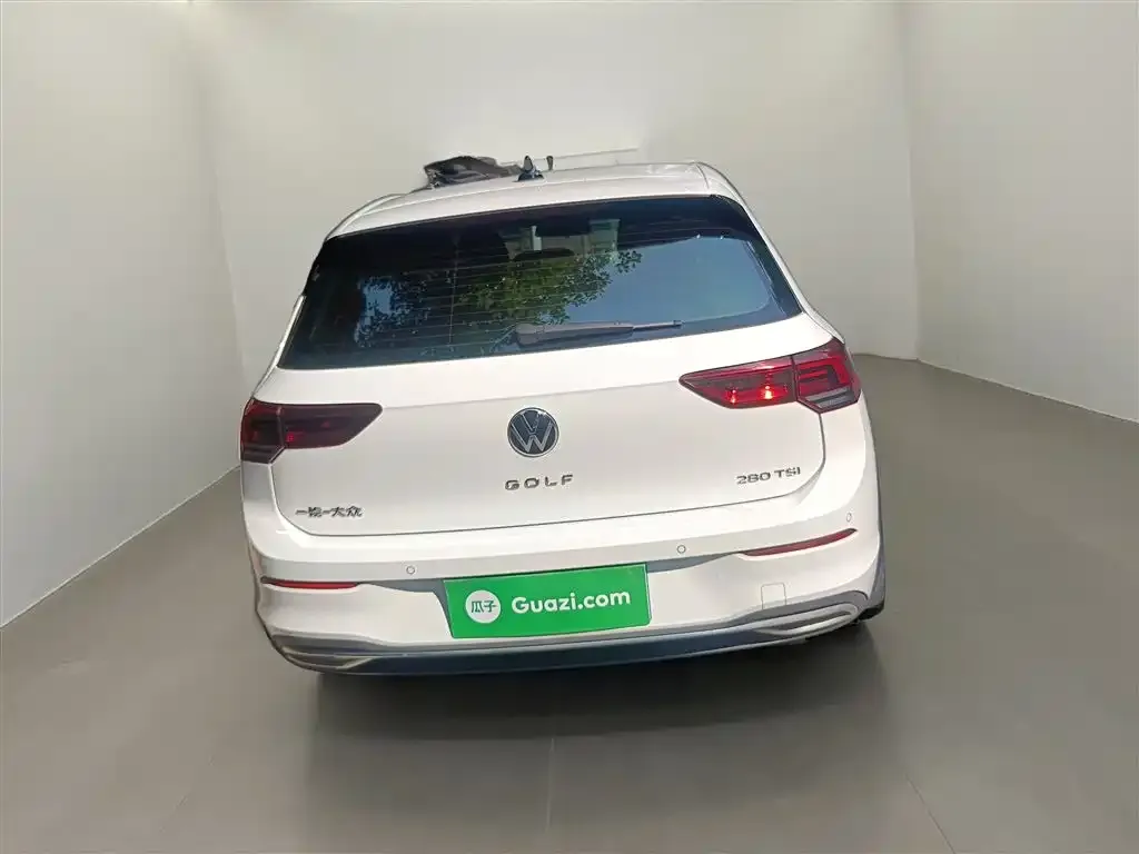 Volkswagen Golf 2022 из CN, фото 6