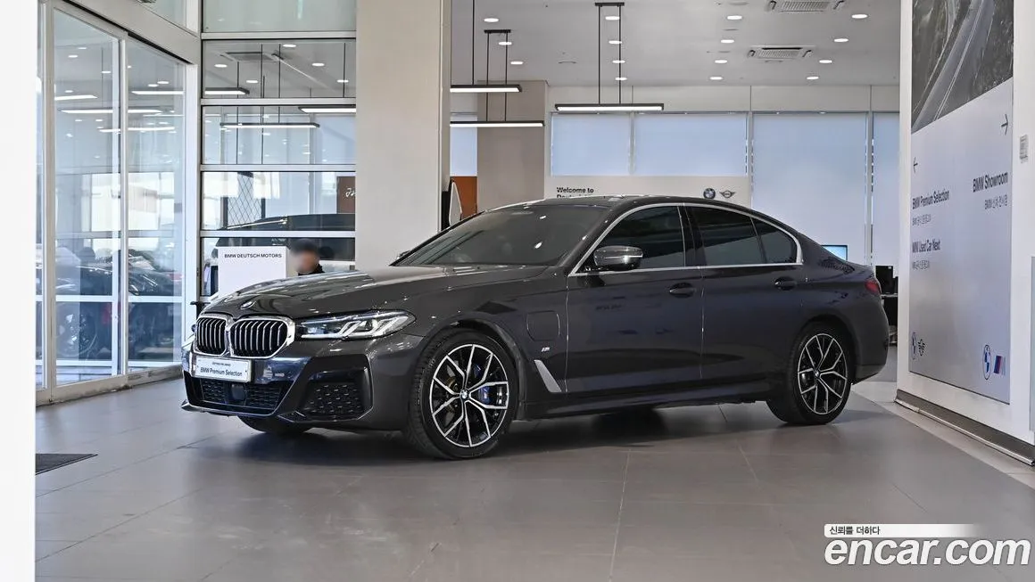 BMW 5-Series 2021 из KR, фото 1
