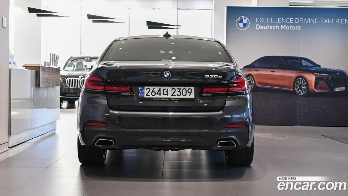 BMW 5-Series 2021 из KR, фото 3