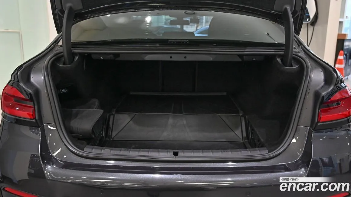 BMW 5-Series 2021 из KR, фото 7