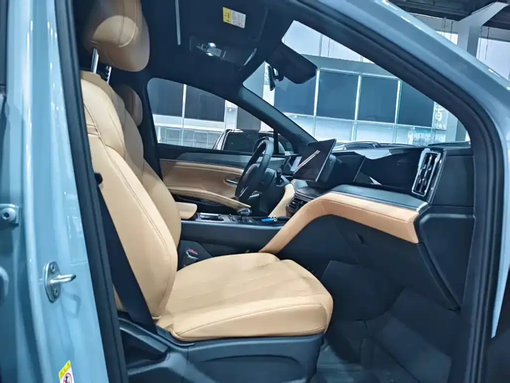 BYD L DM-i 2025 из CN, фото 10