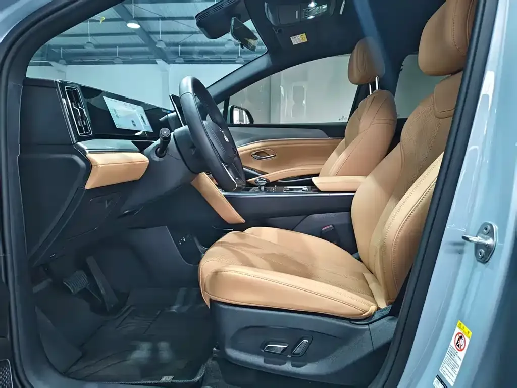 BYD L DM-i 2025 из CN, фото 4