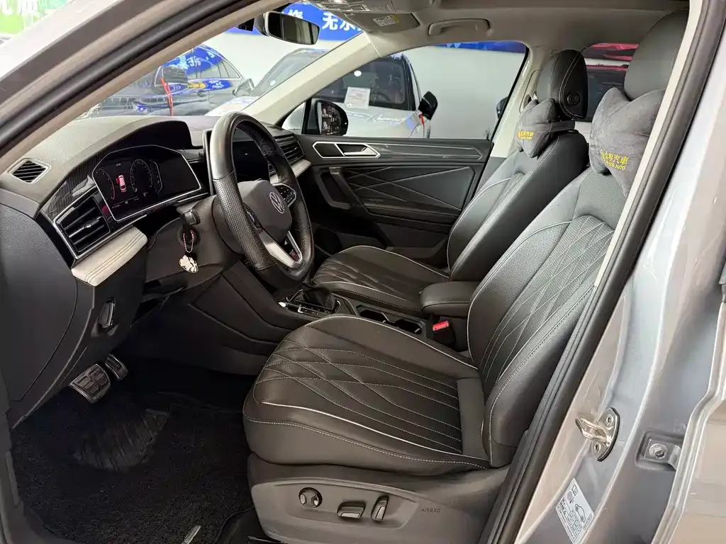 Volkswagen Tiguan L 2021 из CN, фото 5