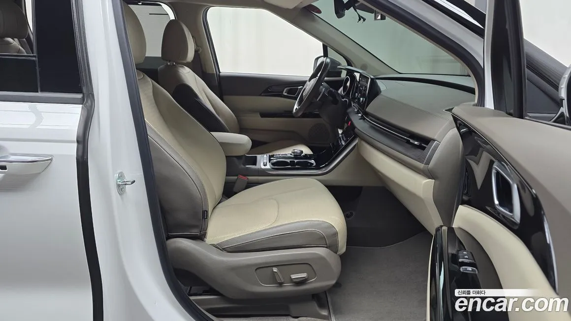 Kia Carnival 2023 из KR, фото 10