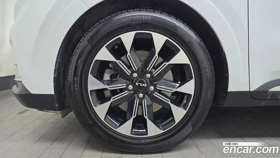 Kia Carnival 2023 из KR, фото 5