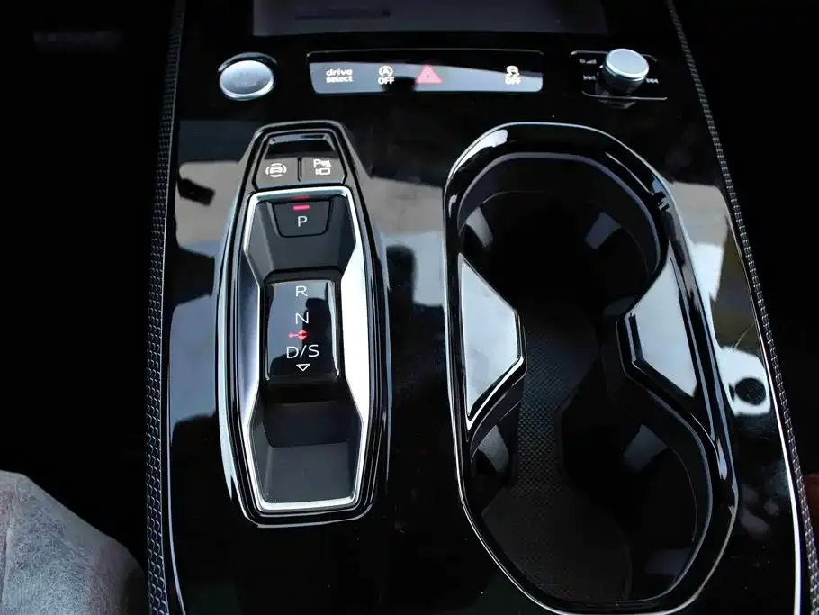 Audi A5L 2025 из CN, фото 9