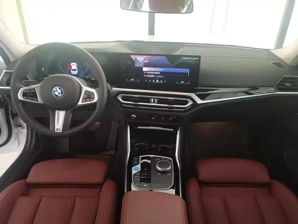 BMW i3 — фото 4