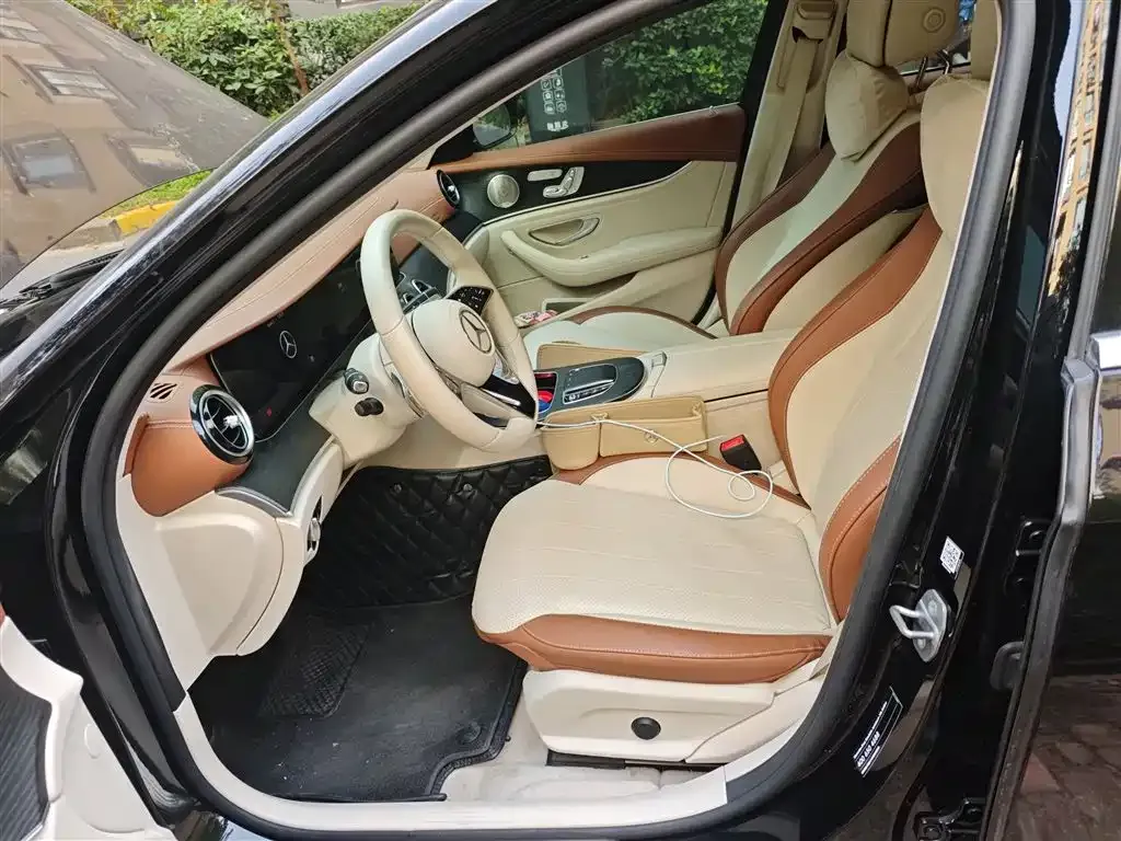 Mercedes-Benz E-Class 2023 из CN, фото 8