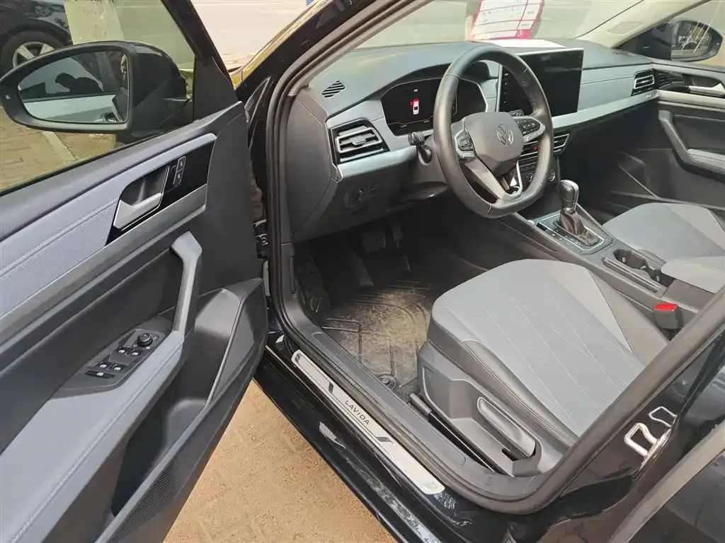Volkswagen Lavida 2023 из CN, фото 9