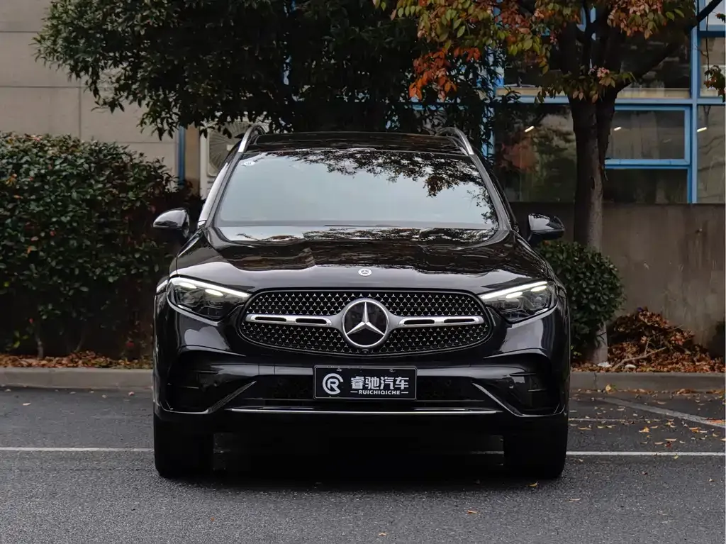 Mercedes-Benz GLC 2024 из CN, фото 2