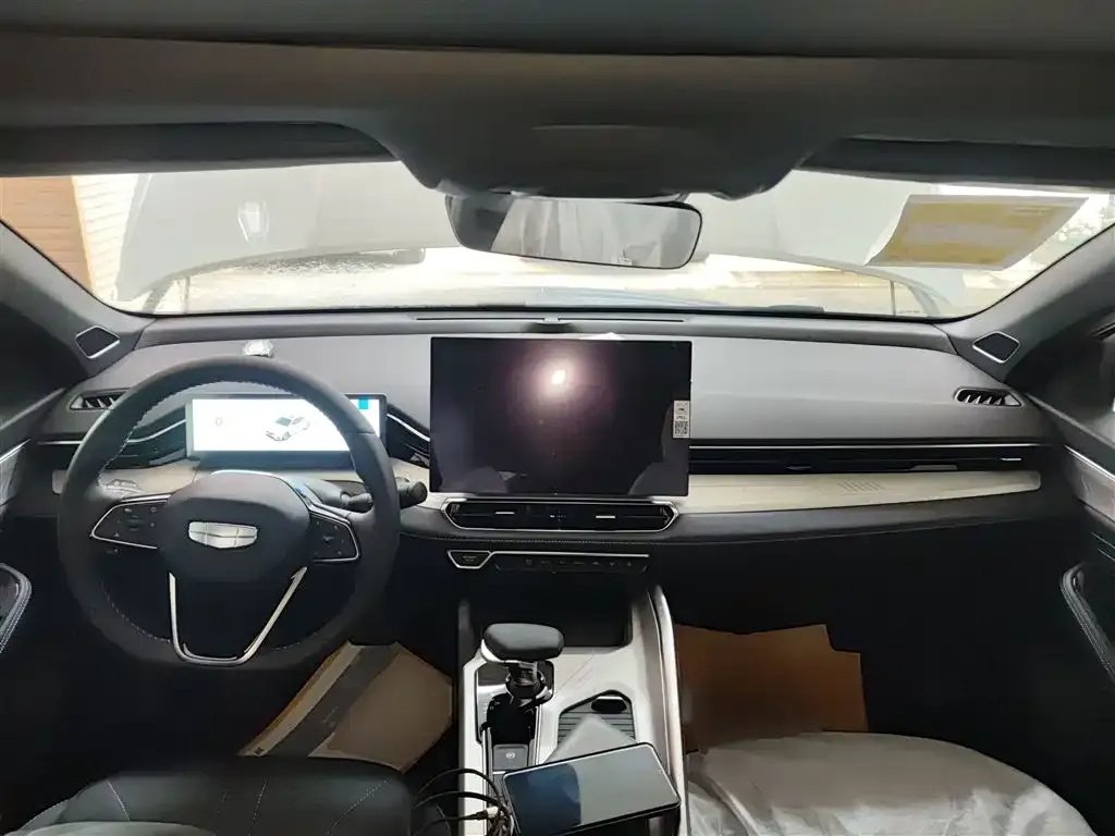 Geely Xingrui 2025 из CN, фото 10
