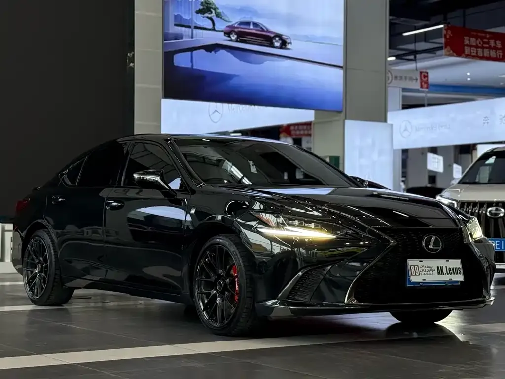 Lexus ES 2021 из CN, фото 3