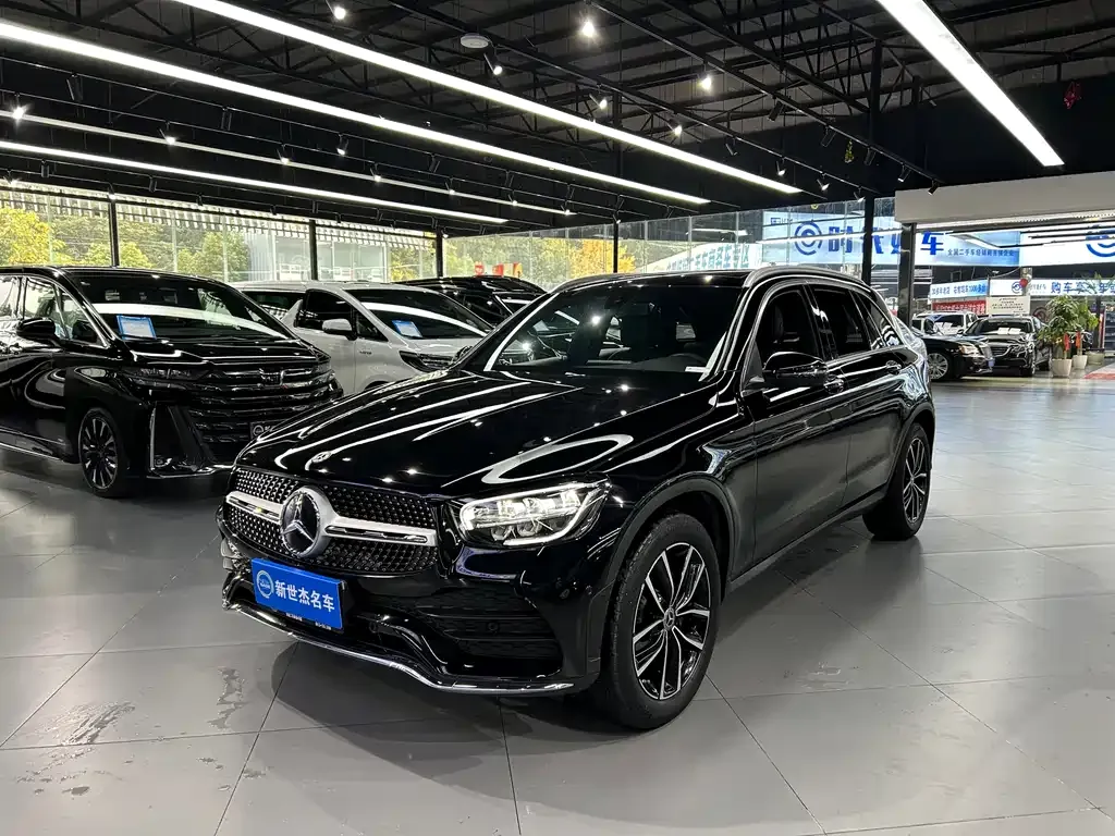 Mercedes-Benz GLC — фото 1