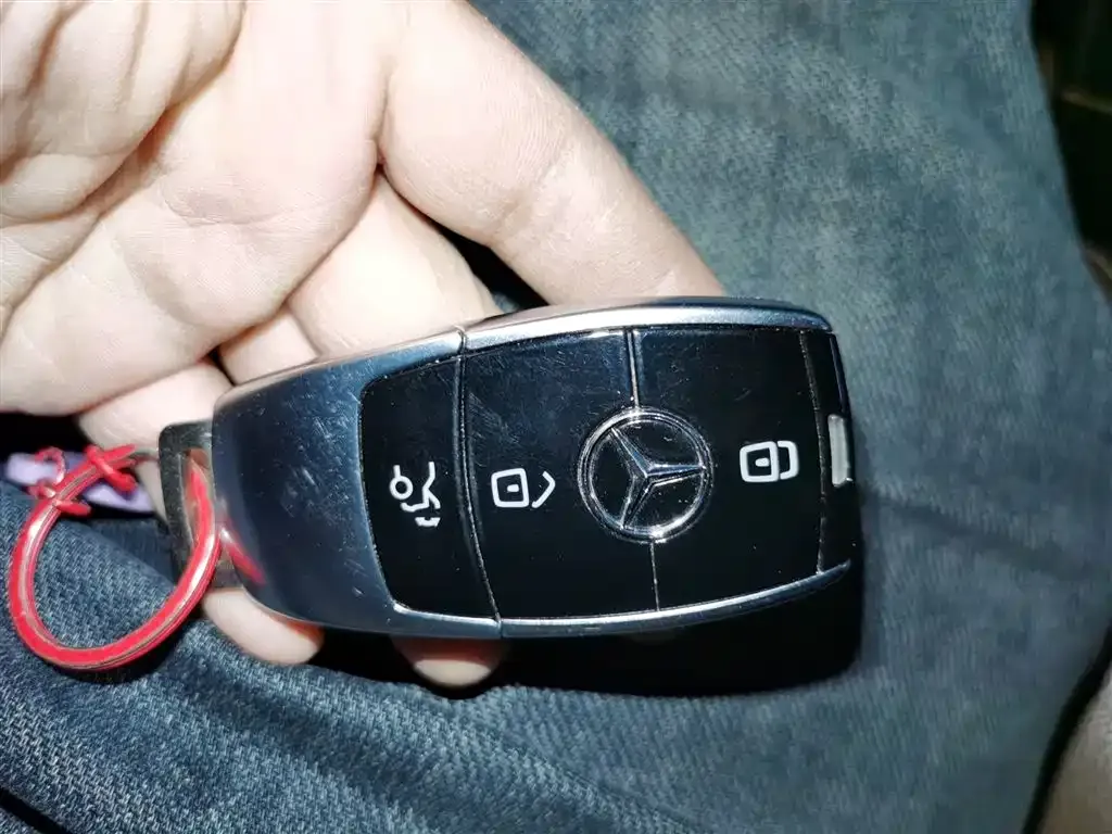 Mercedes-Benz E-Class New Energy — фото 9