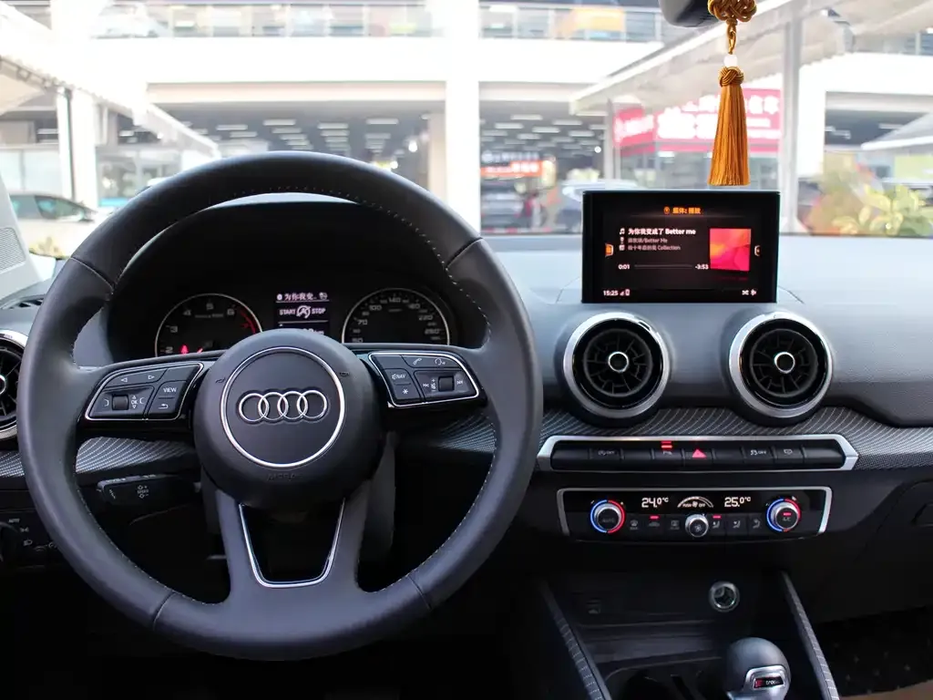 Audi Q2L 2022 из CN, фото 10