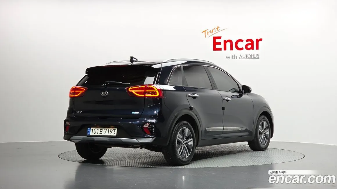 Kia Niro — фото 2