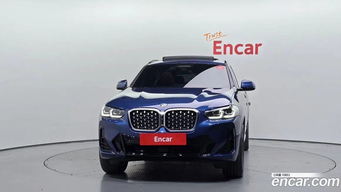 BMW X4 2023 из KR, фото 3