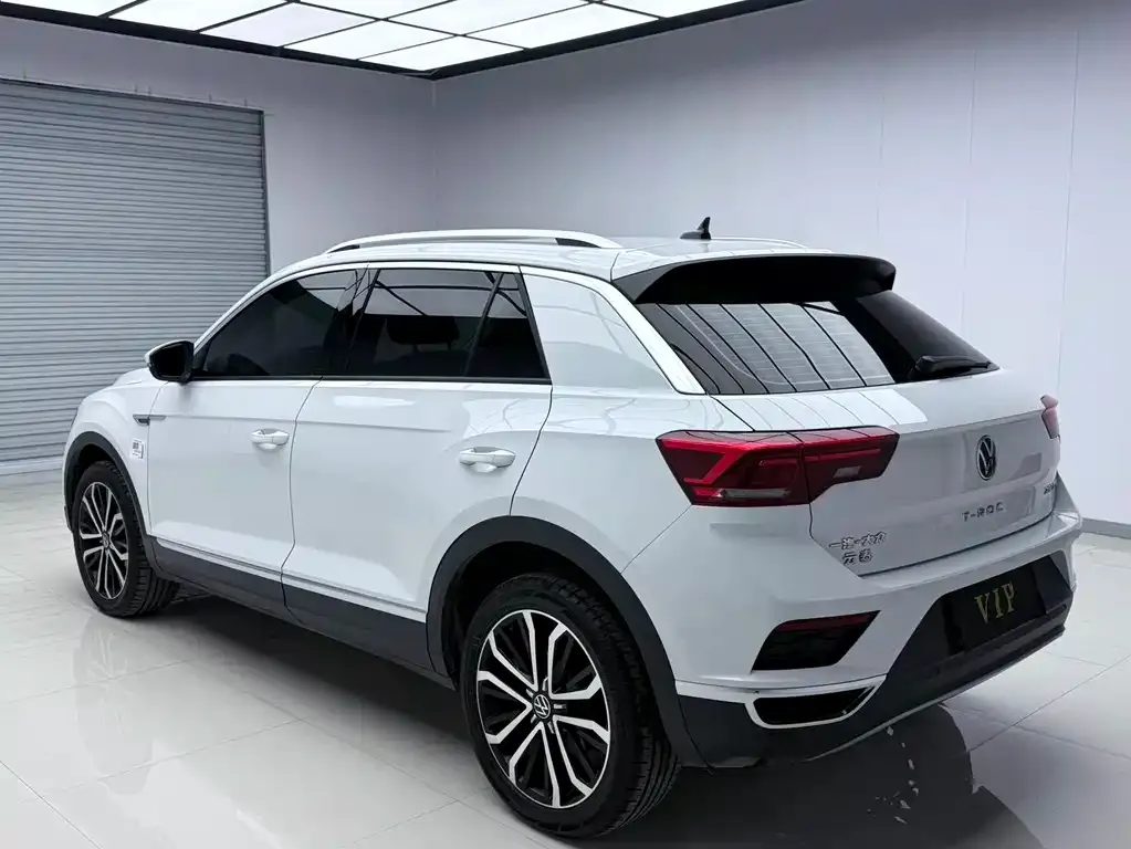 Volkswagen T-Roc 2023 из CN, фото 6