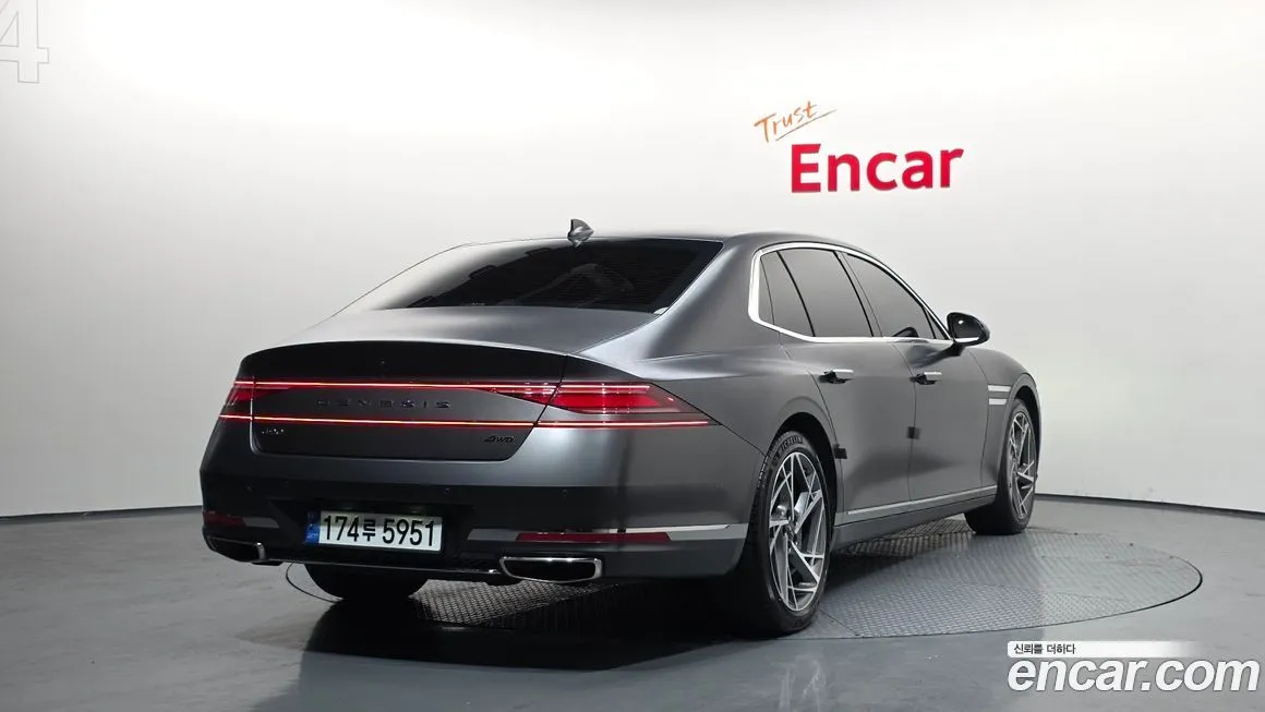 Genesis G90 2022 из KR, фото 2