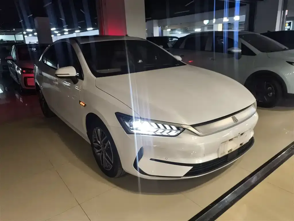 BYD Qin PLUS — фото 4